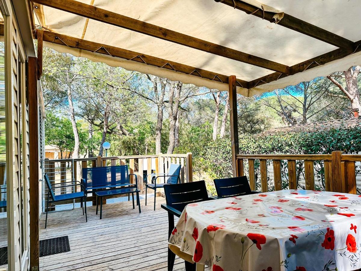רוקברון-סור-ארז'נס 3 Bedroom Chalets Camping Lei Suves - Joycasa מראה חיצוני תמונה